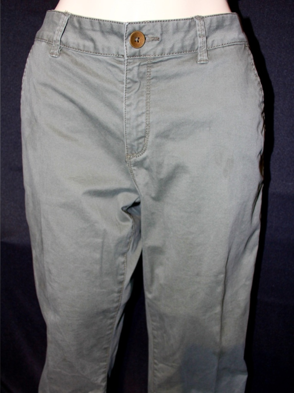 Olive Green Chinos Capri Ankle Pants - Picture 3 of 6